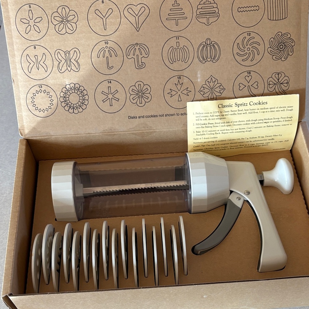 Pampered Chef Cookie Press Like New Condition - Picture 10 of 10